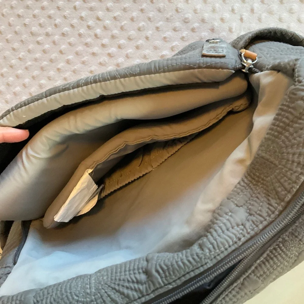 Petunia Pickle Bottom Diaper Bag Backpack One Size Gray Quilted Boxy Backpack